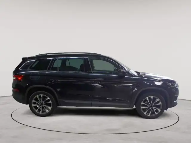 Skoda Kodiaq view 3