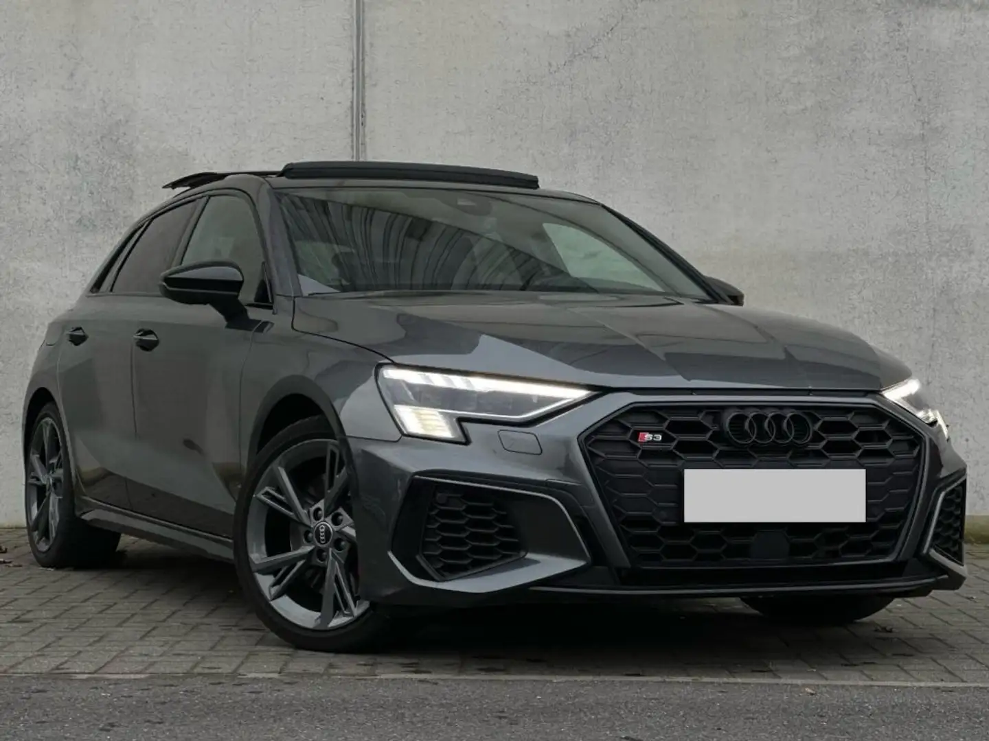 Audi S3 S3 TFSI Sportback quattro S tronic Серый - 1