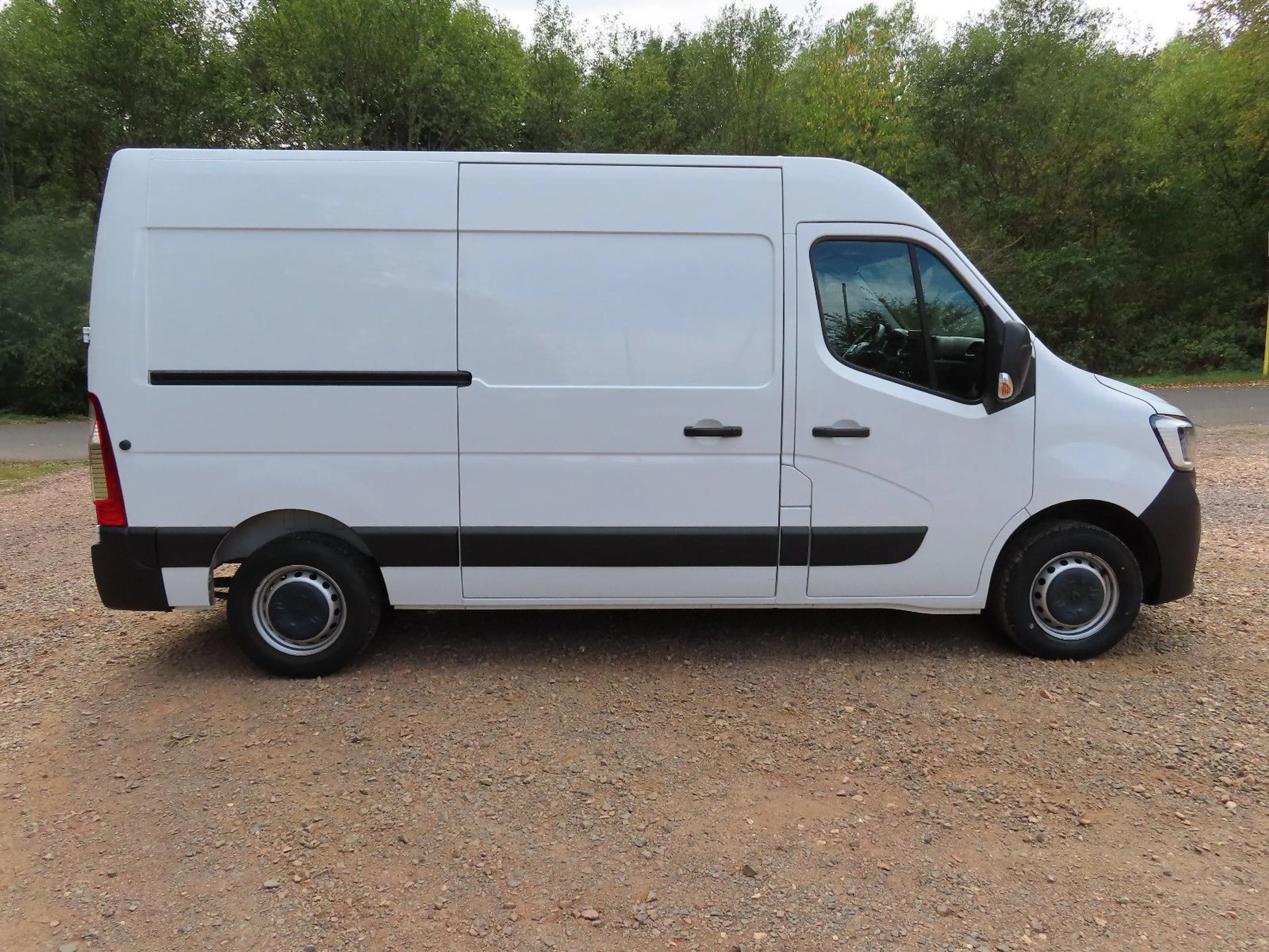 Renault Master III Kasten L2H2 HKa 3,5t — photo 2