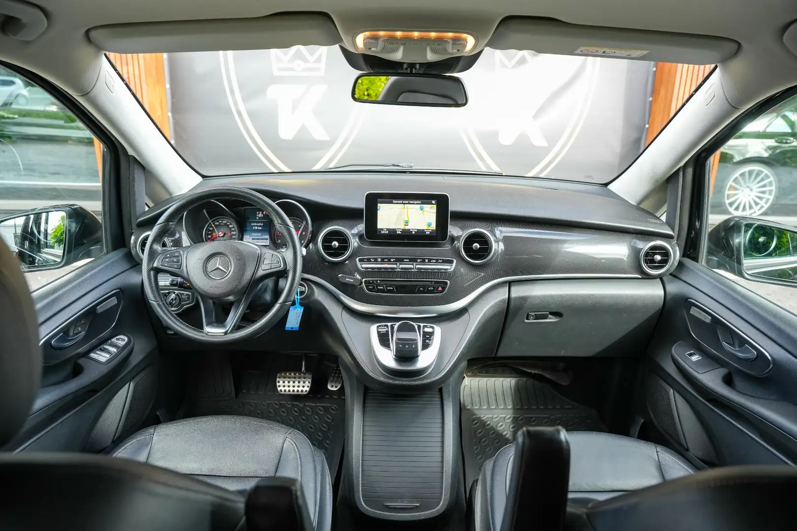 Mercedes-Benz V 250 BlueTEC Lang Avantgarde Edition Lane Assist Leer S Zwart - 2