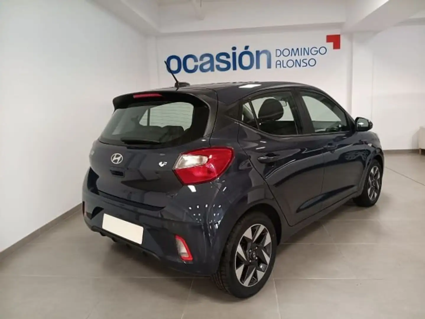 Hyundai i10 Berlina 84cv Manual de 5 Puertas Gris - 2