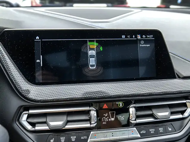 BMW 2 Series view 15