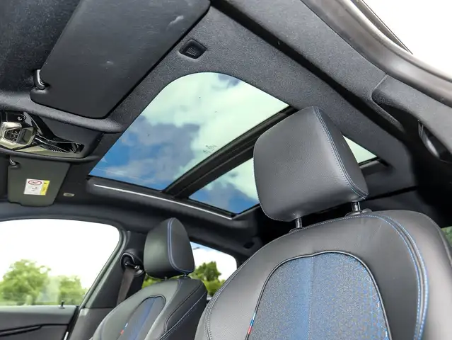 BMW 2 Series view 12