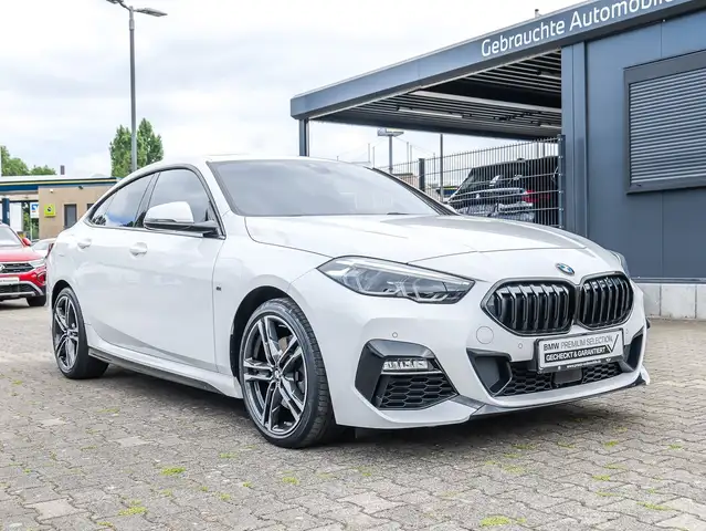 BMW 2 Series view 6