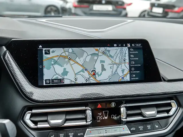 BMW 2 Series view 13