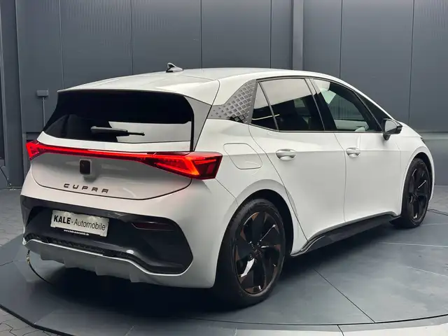Cupra Born view 5