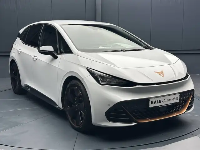 Cupra Born view 7