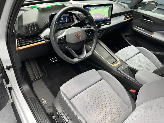 Cupra Born view 16
