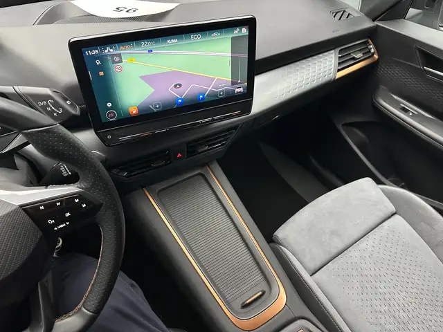 Cupra Born view 19