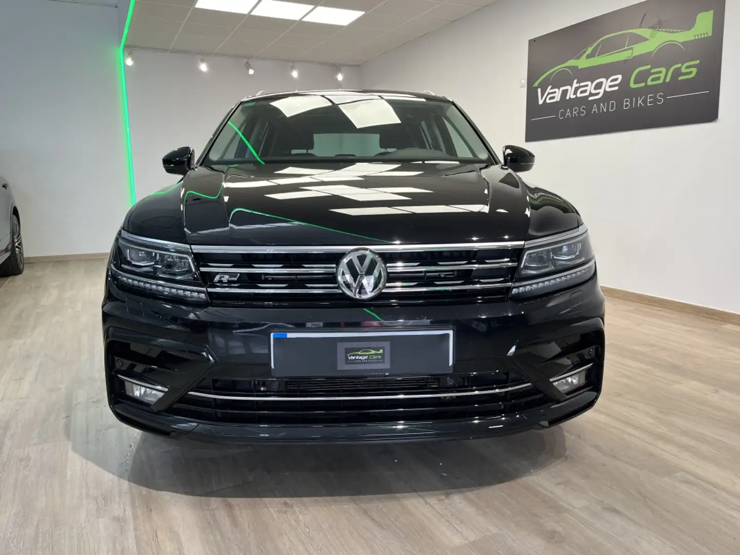 Volkswagen Tiguan 2.0 TSI Sport 4Motion DSG 140kW Noir - 2