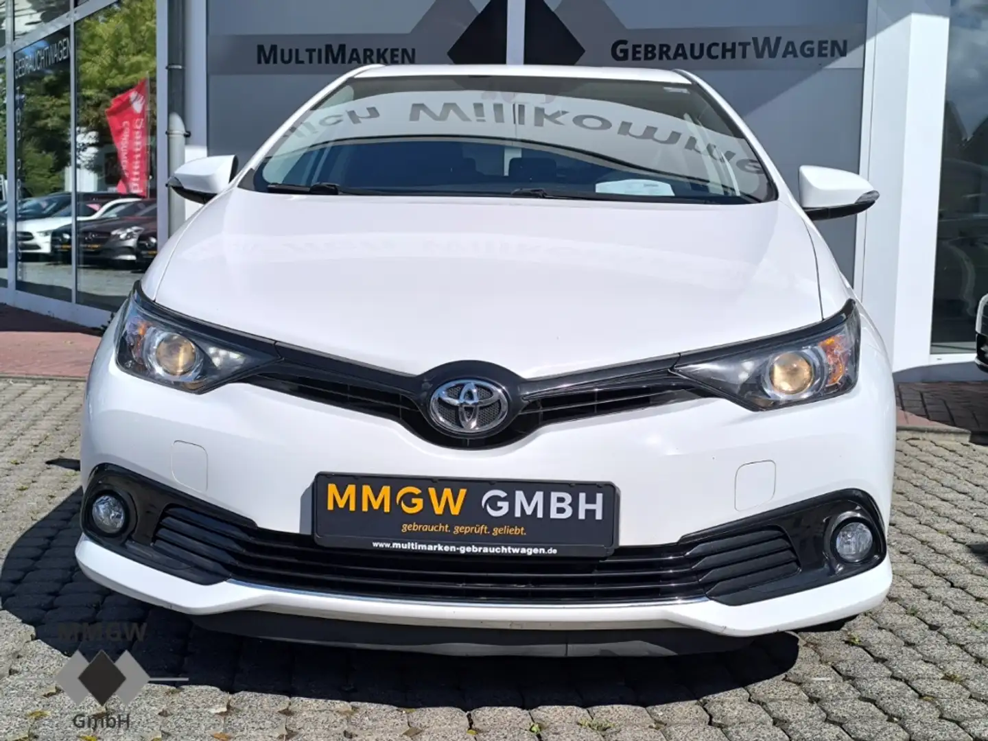 Toyota Auris Team D 1.2 Turbo Klima/DAB/SHZ/Keyless/Fernlichtas Weiß - 2