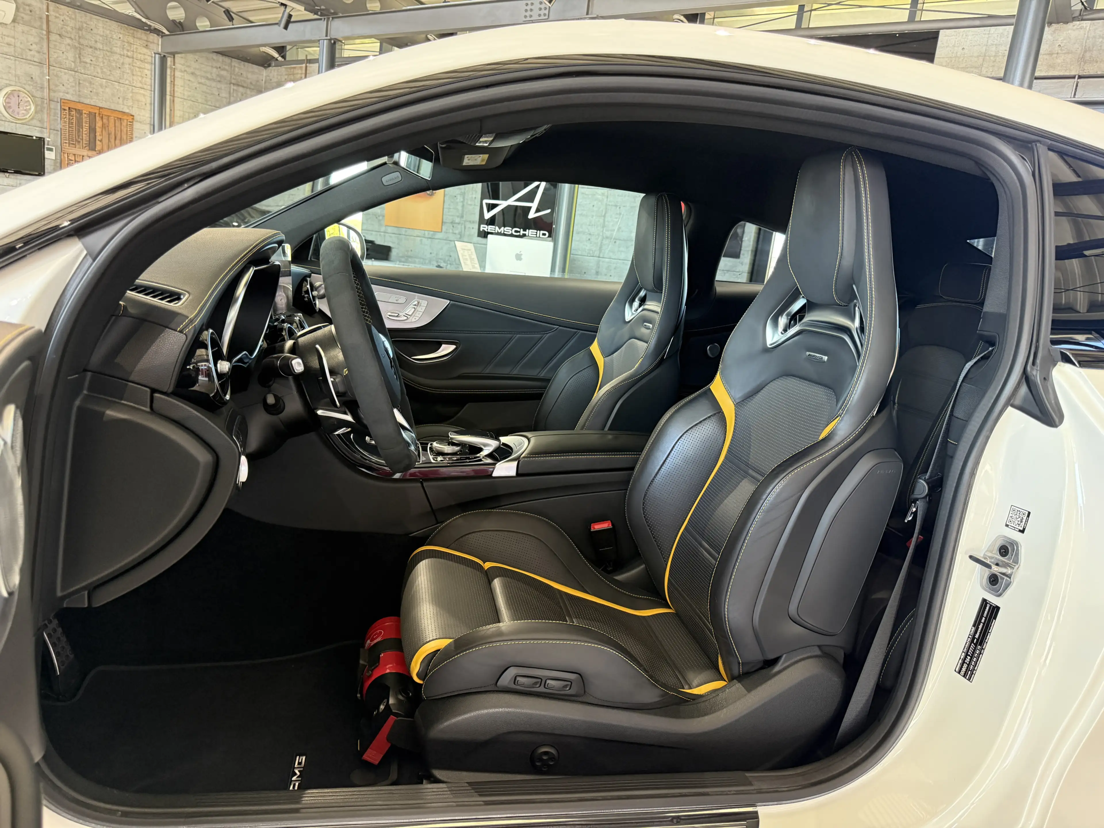 Mercedes-Benz C 63 AMG S Coupé*PERF.ABGAS*SCHALE*360°*D.TACHO — photo 15