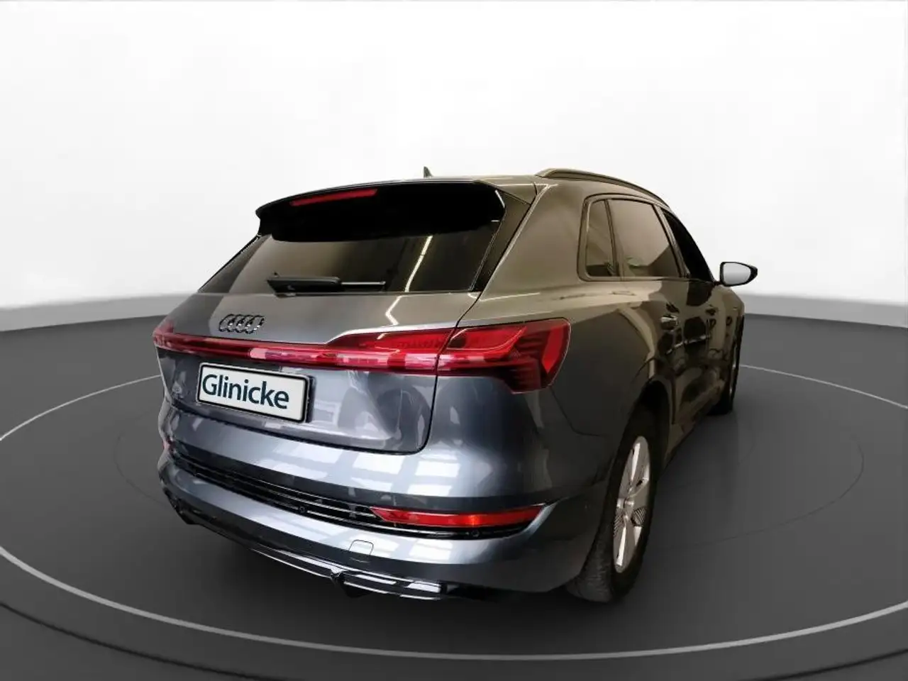 Audi e-tron 55 qu. S line AHK Pano LM 22" Leder B&O 4