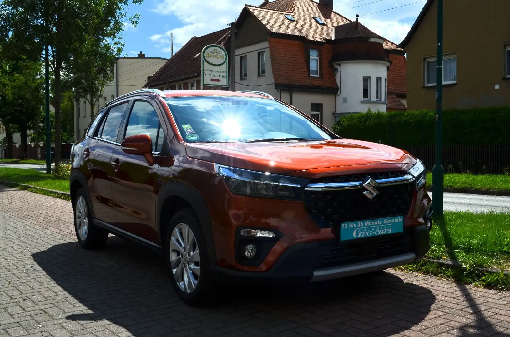 Suzuki (SX4) S-Cross Hybrid Navi Gold - 1