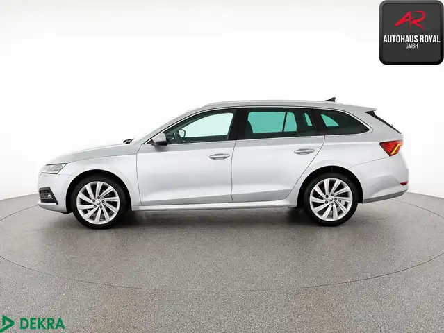 Skoda Octavia view 2