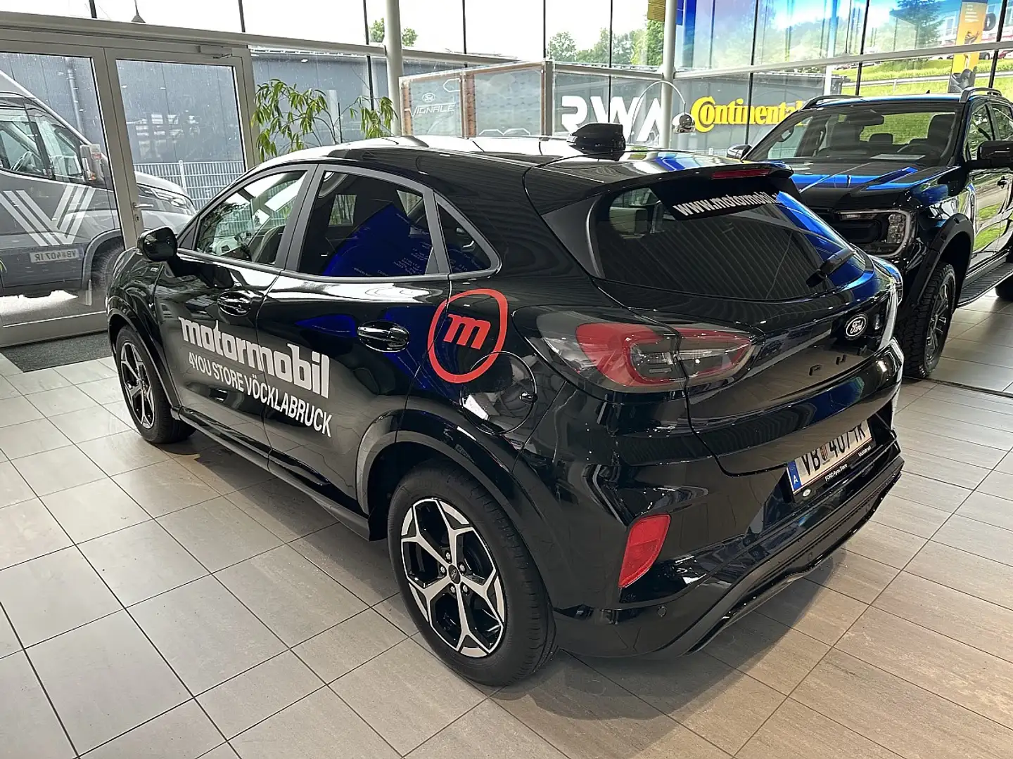 Ford Puma 1,0 EcoBoost Hybrid ST-Line Aut. Schwarz - 2