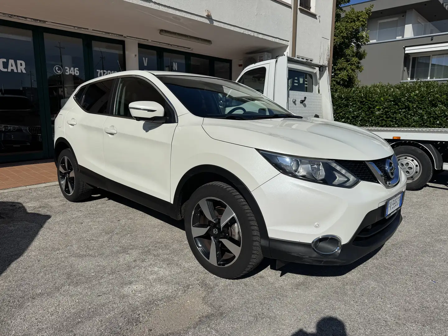 Nissan Qashqai 1.6 dci Premier Limited edition 4wd 130cv - 2