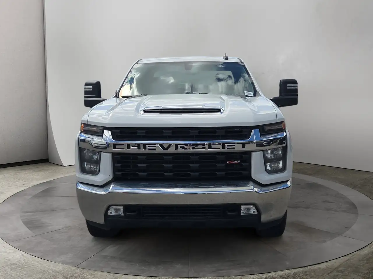 Chevrolet Silverado 2500 снимка Chevrolet Silverado 2500