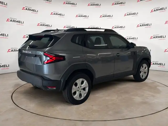 Dacia Duster view 4