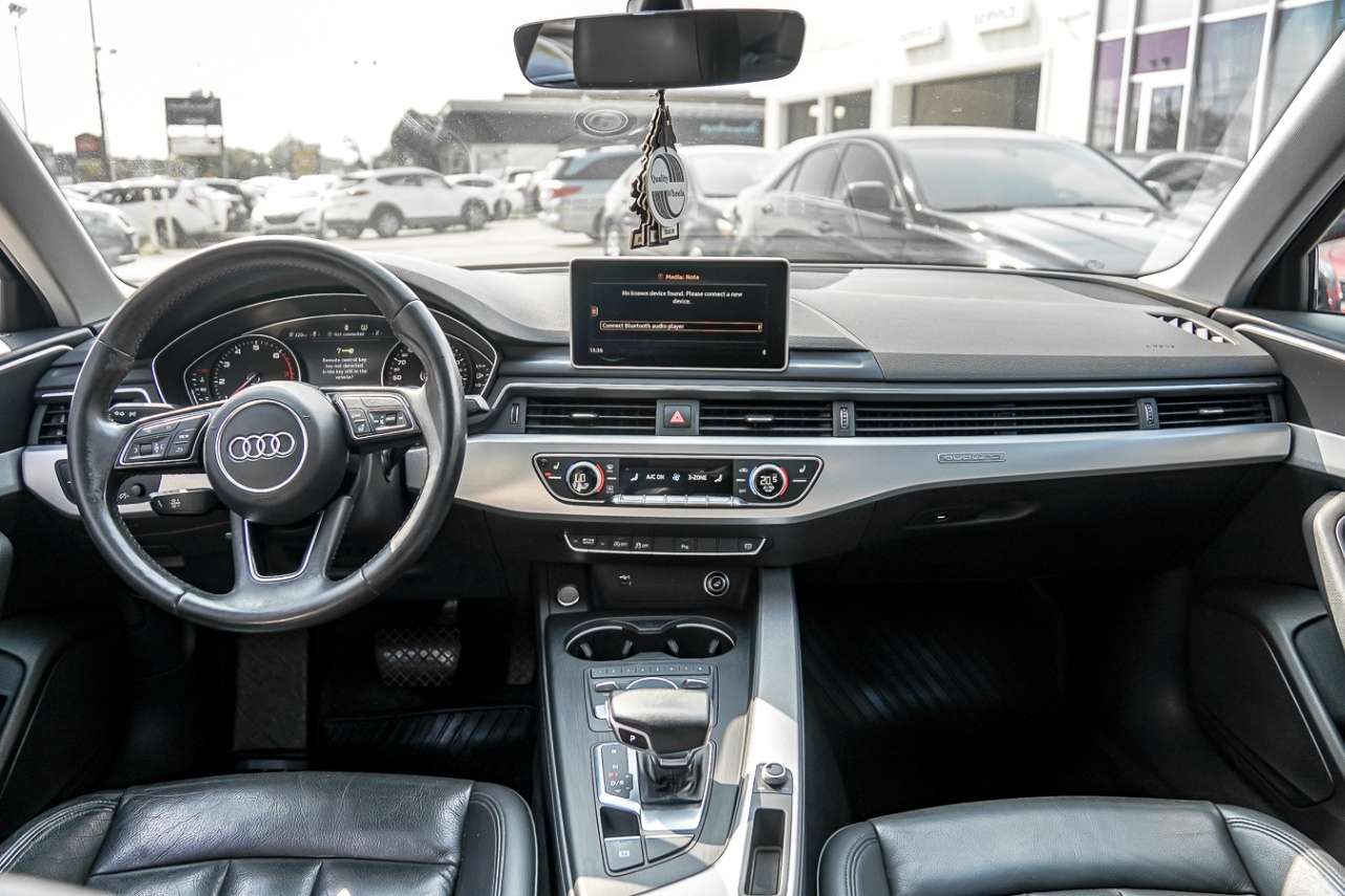 2018 Audi A4 2.0 TFSI quattro Progressiv S tronic thumb 16