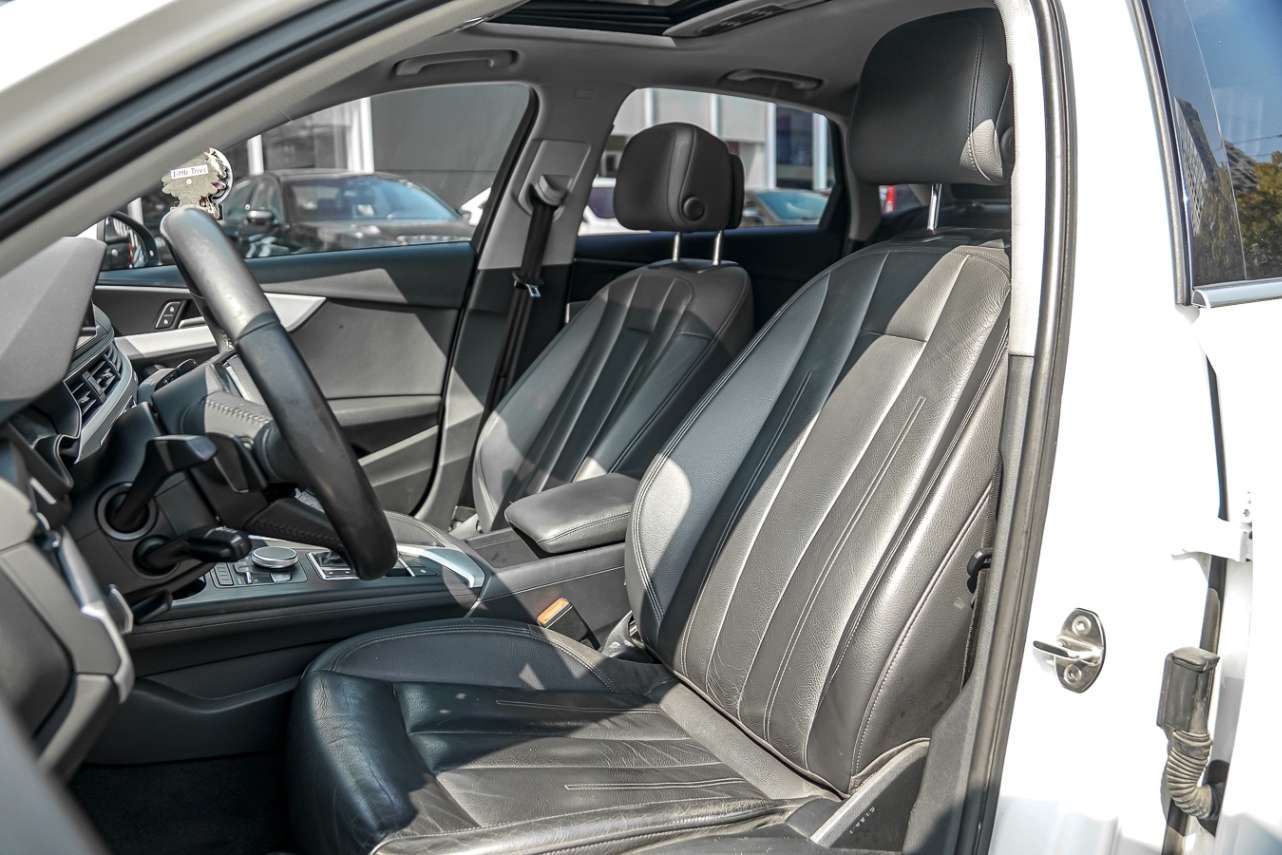 2018 Audi A4 2.0 TFSI quattro Progressiv S tronic thumb 12