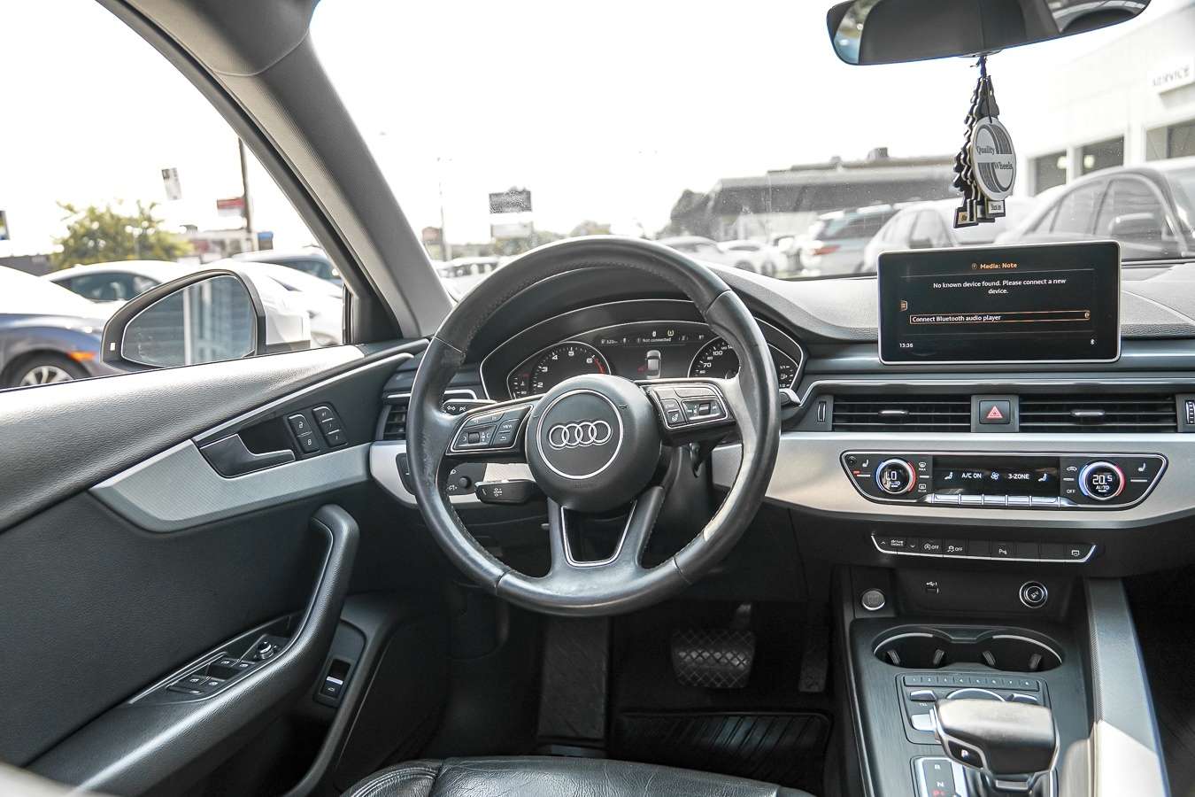 2018 Audi A4 2.0 TFSI quattro Progressiv S tronic thumb 17