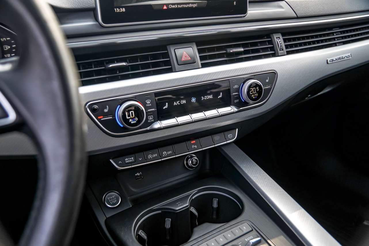 2018 Audi A4 2.0 TFSI quattro Progressiv S tronic thumb 22