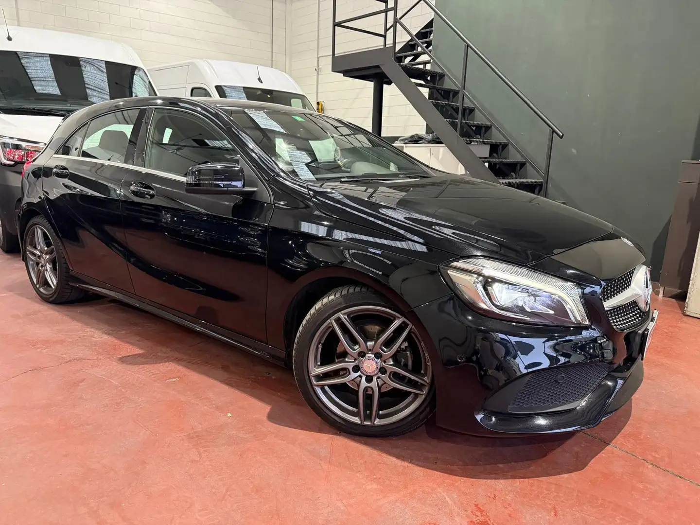 Mercedes-Benz A 180 d Premium  AMG auto my16 Nero - 2