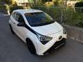 Toyota Aygo 1,0 VVT-i x / Öl Service Neu / Vermittlungsverkauf Weiß - thumbnail 14