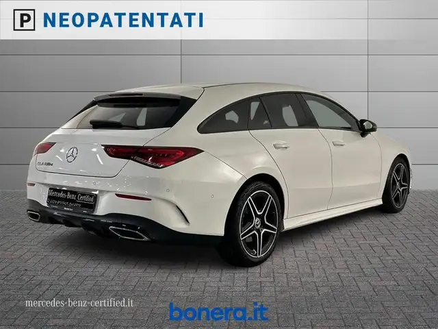 Mercedes-Benz CLA view 3