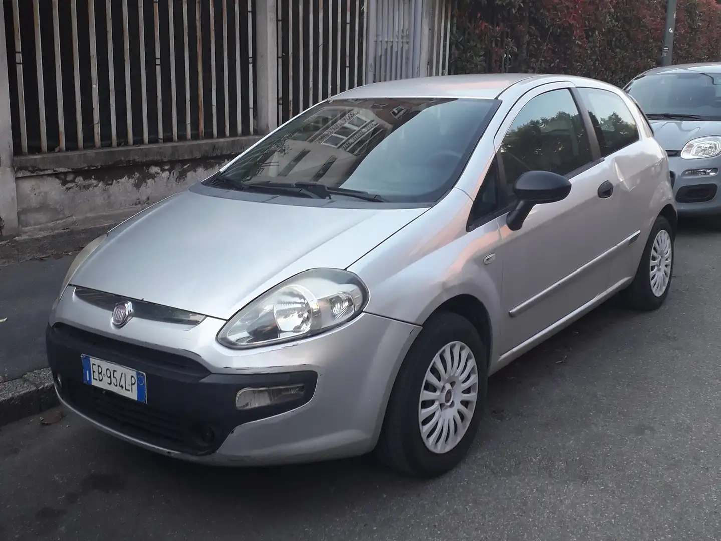 Fiat Punto Evo Punto III 2009 Evo 3p 1.2 Active 65cv Argento - 2