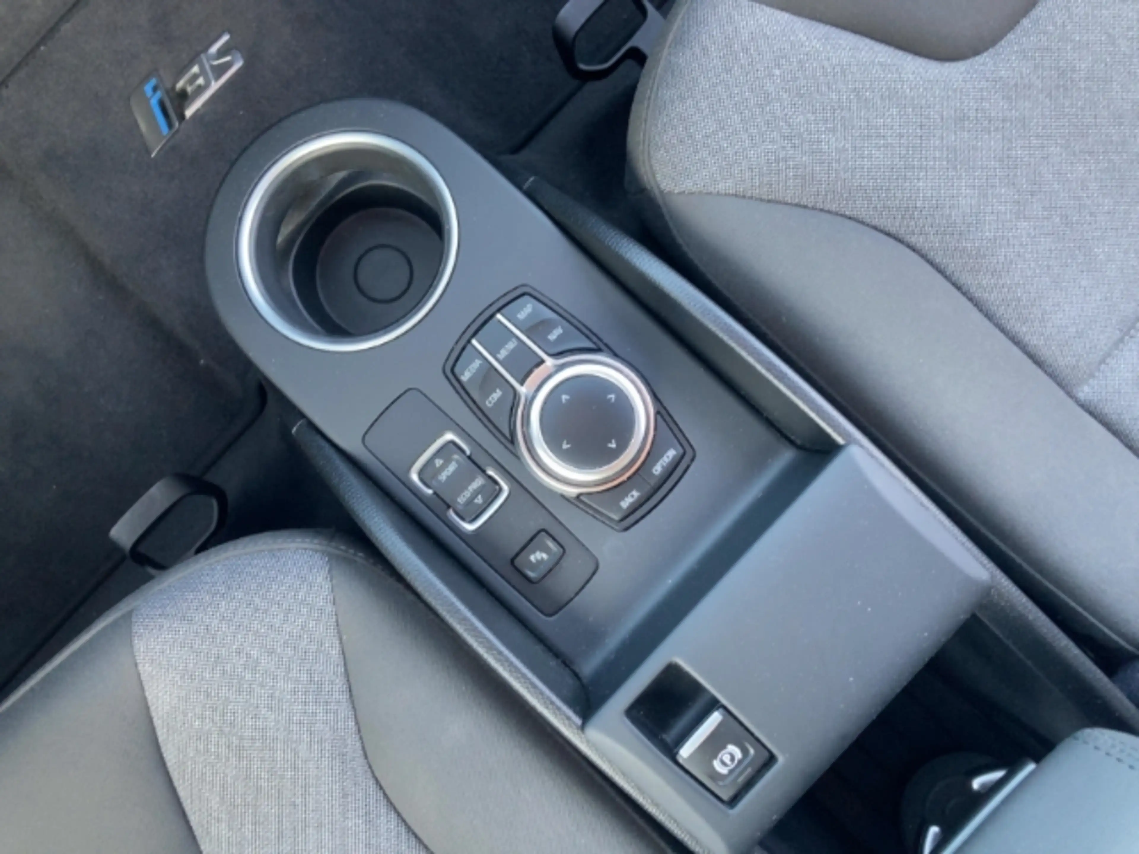 BMW i3 I3S 120Ah Navi LED Apple CarPlay Android Auto Klim — photo 12