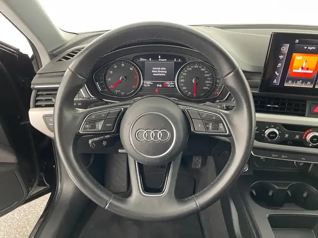 Audi A4 view 15