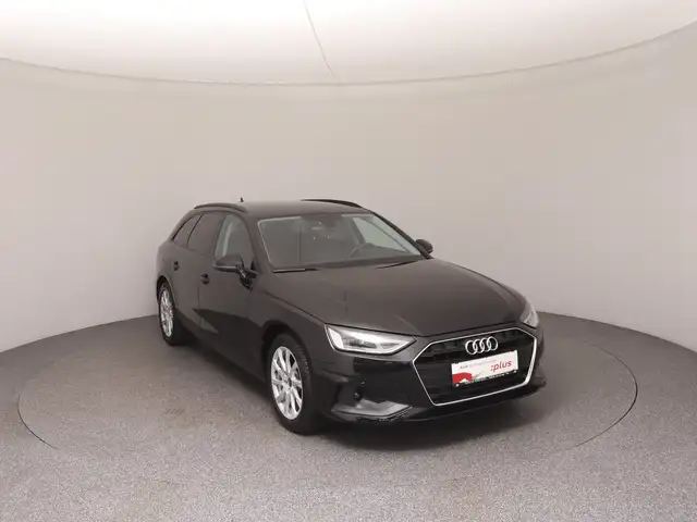 Audi A4 view 2