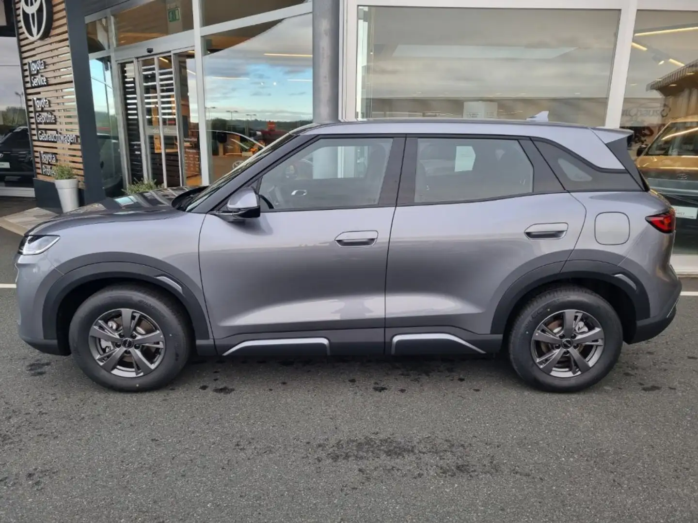 BYD Atto 2 DM-i Active Grau - 2