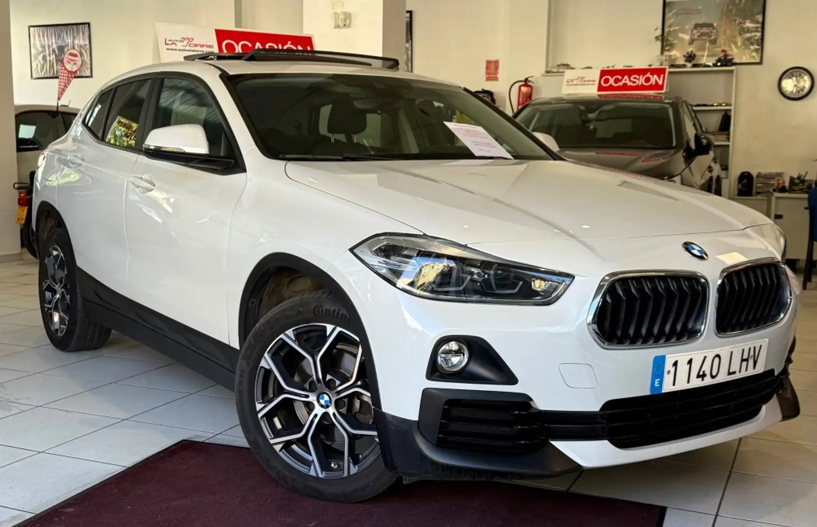 BMW X2 sDrive 18i Blanco - 2