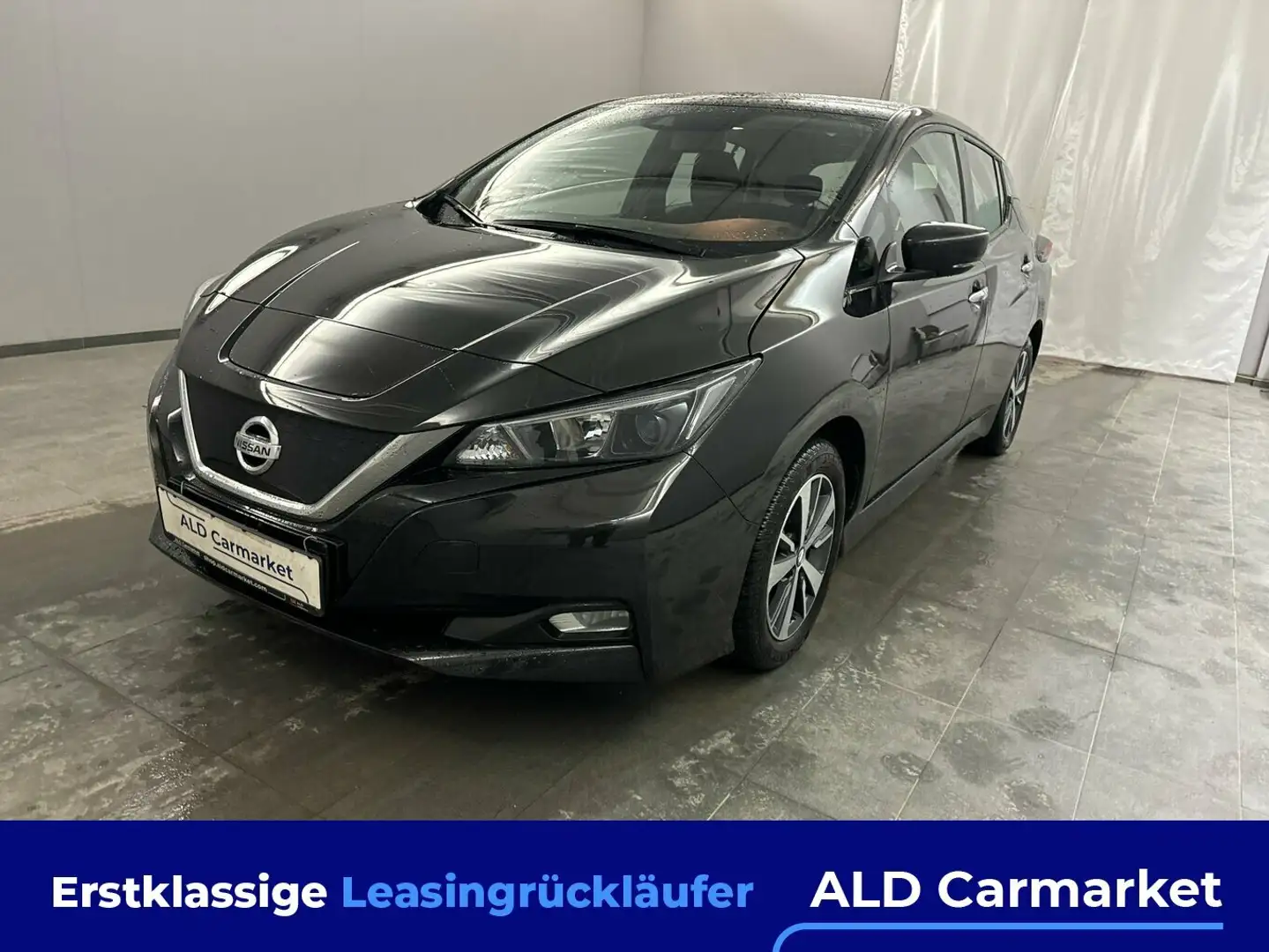 Nissan Leaf 40 kWh Acenta Limousine, 5-türig, Direktantrieb, 1 Schwarz - 1