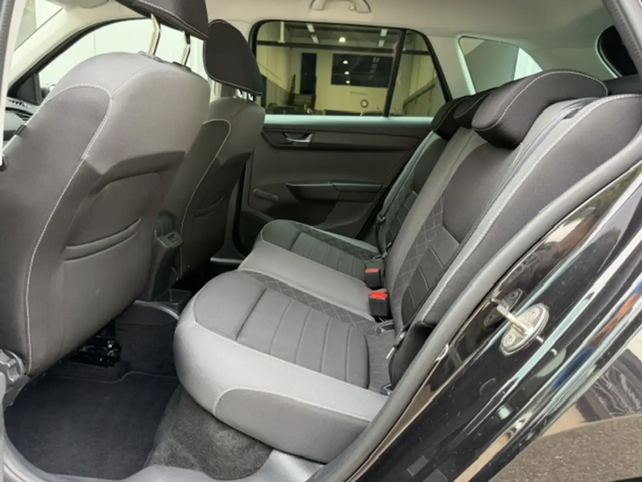 Skoda Fabia SW 1.0 95 PK TSI Style (EU6AP), миниатюра 9