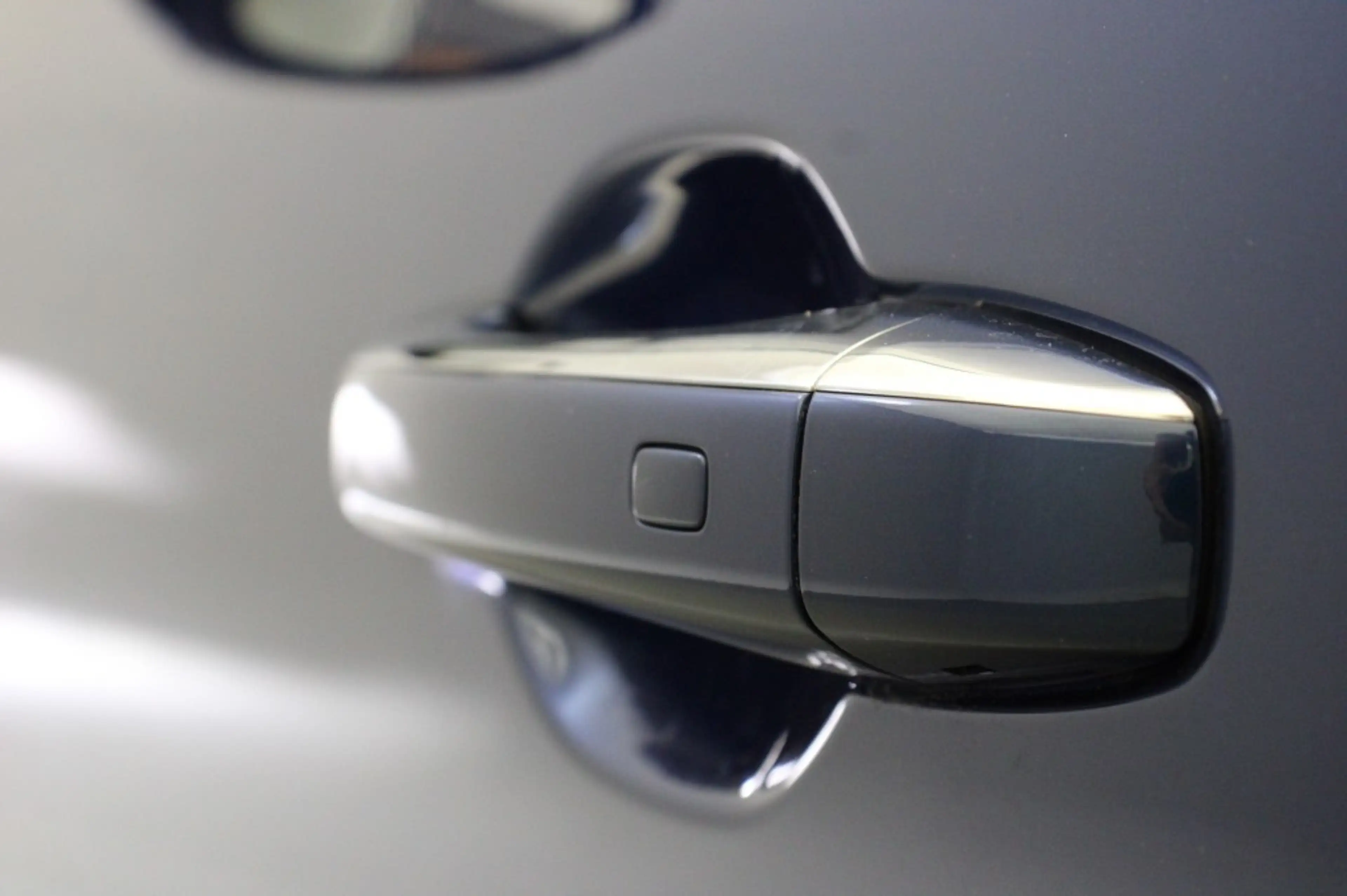 Renault Megane E-Tech Estate 1.6 E-Tech Plug-In Hybrid 160 Business Zen — photo 26
