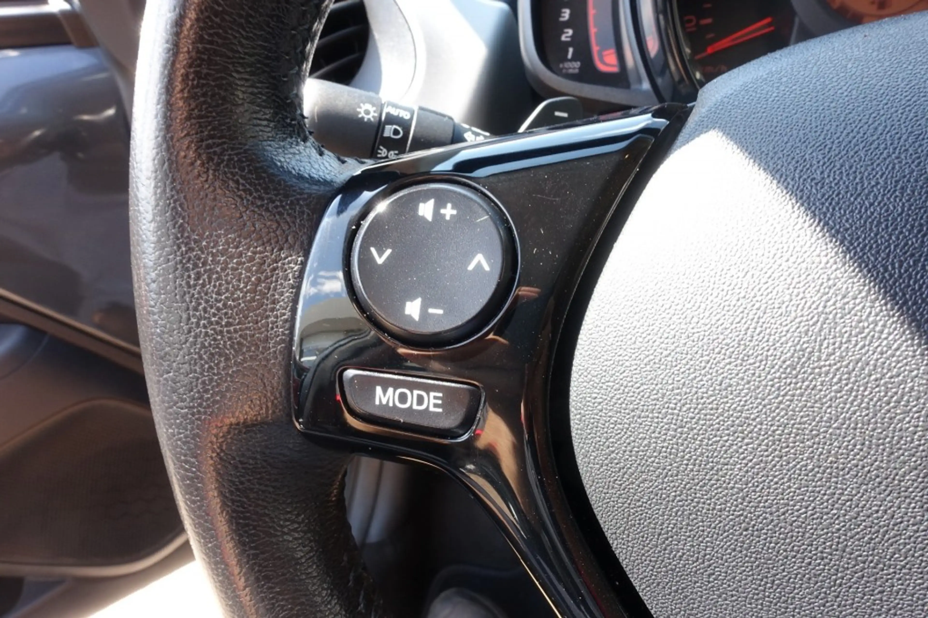 Citroen C1 1.0 VTi Shine AUTOMAAT Clima 100%NL (All-in prijs) — photo 16