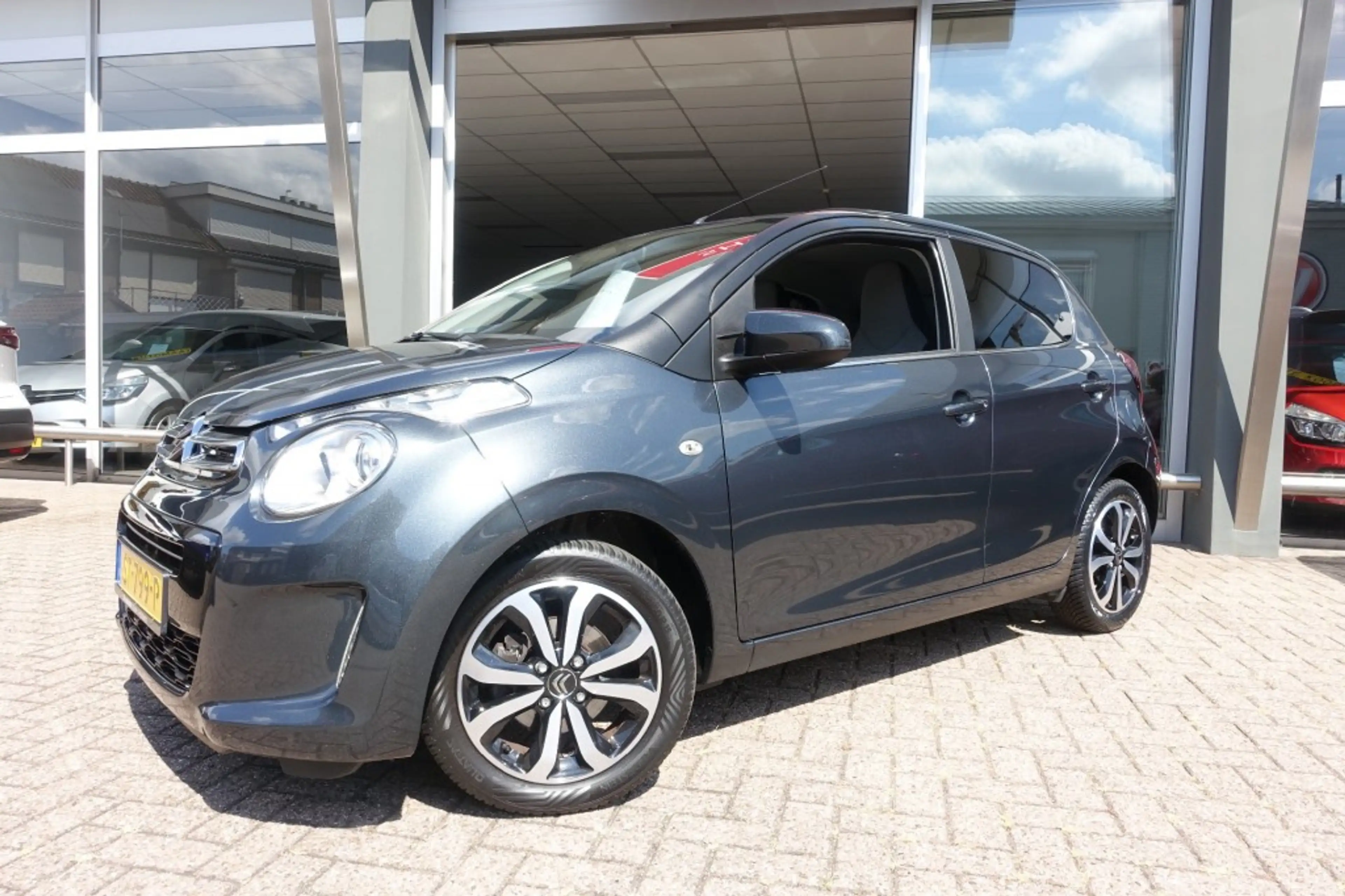 Citroen C1 1.0 VTi Shine AUTOMAAT Clima 100%NL (All-in prijs) — photo 2