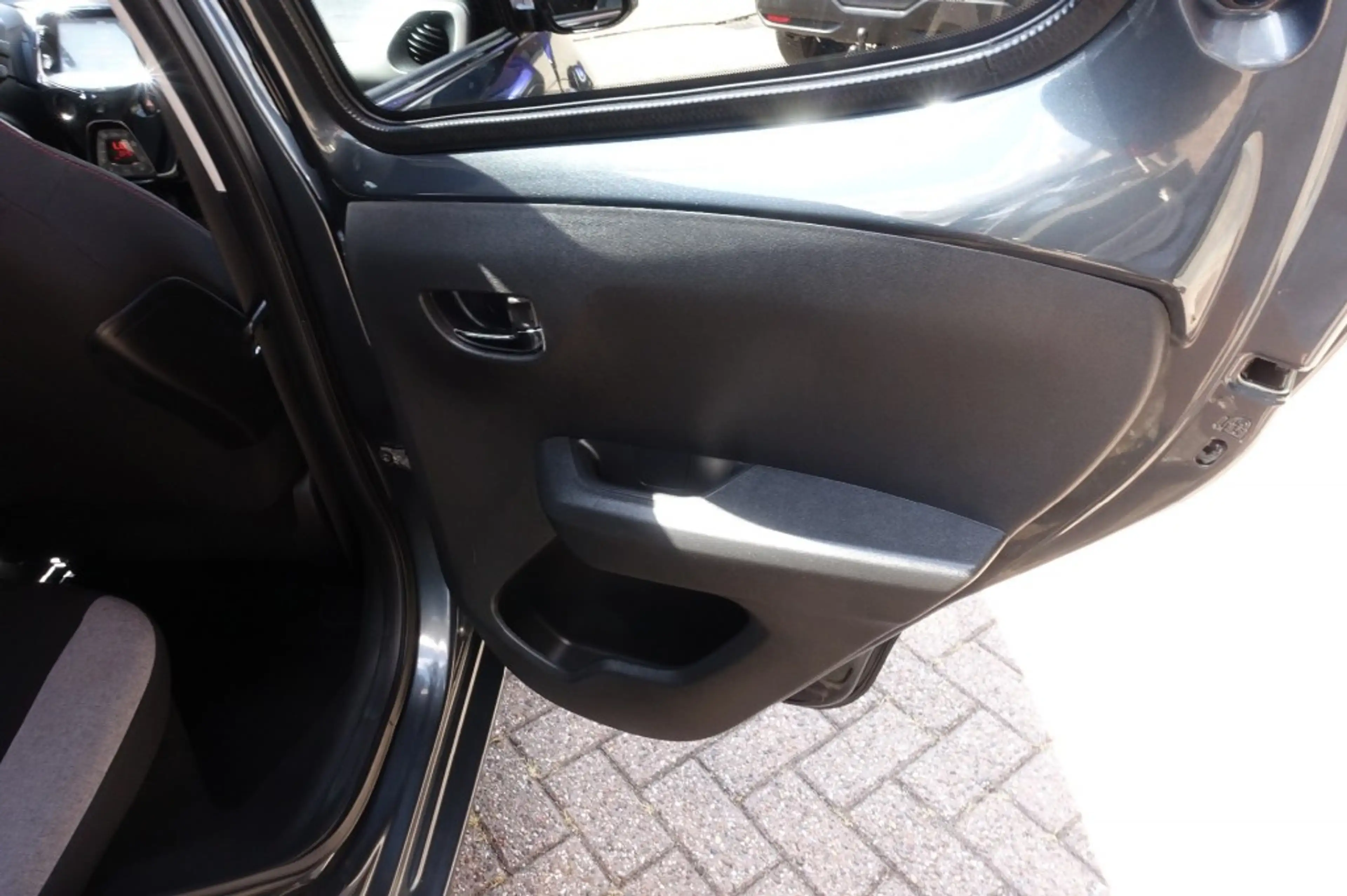 Citroen C1 1.0 VTi Shine AUTOMAAT Clima 100%NL (All-in prijs) — photo 9