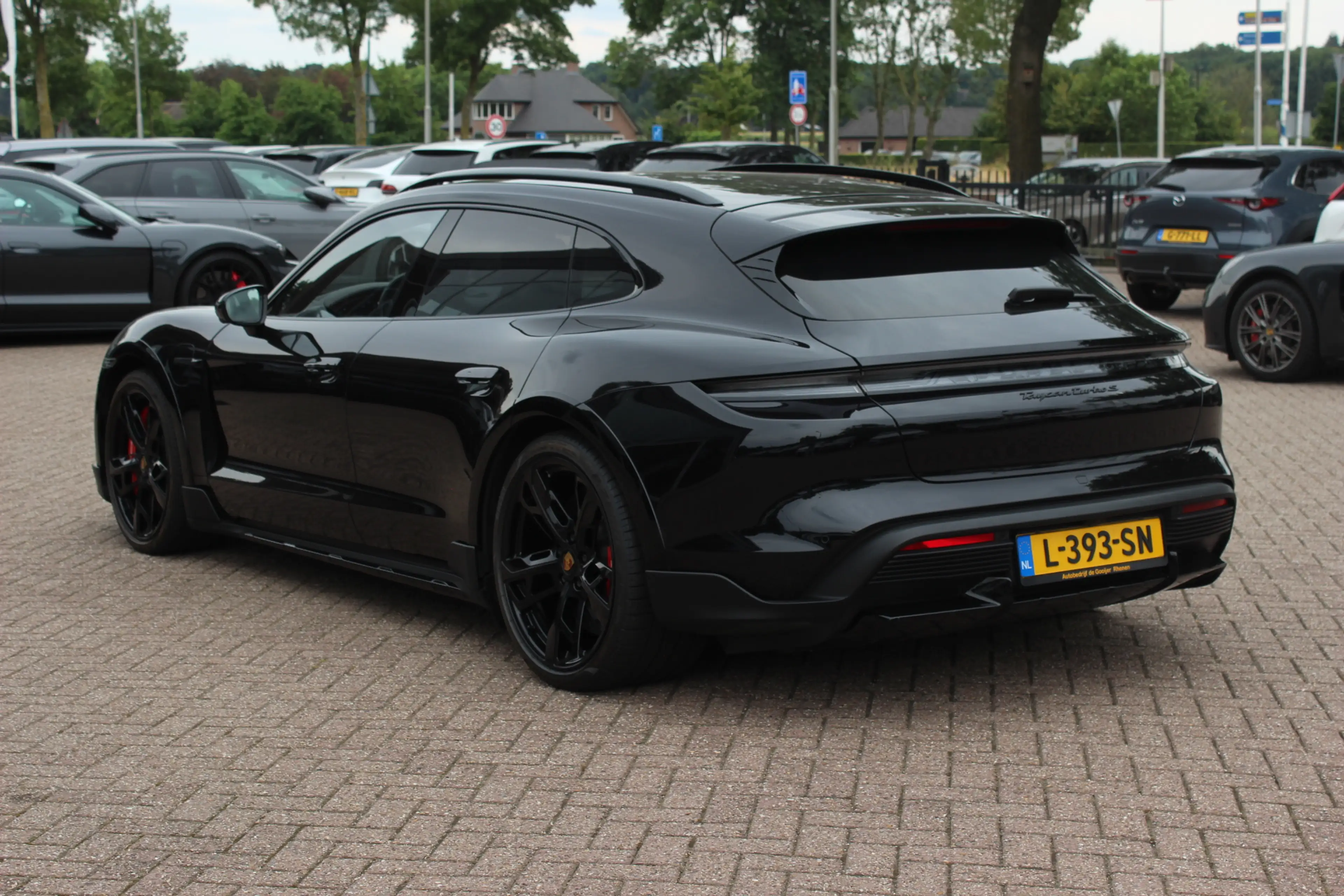 Porsche Taycan Cross Turismo Turbo S 93 kWh / SoH 90,9% / Panoram — photo 4