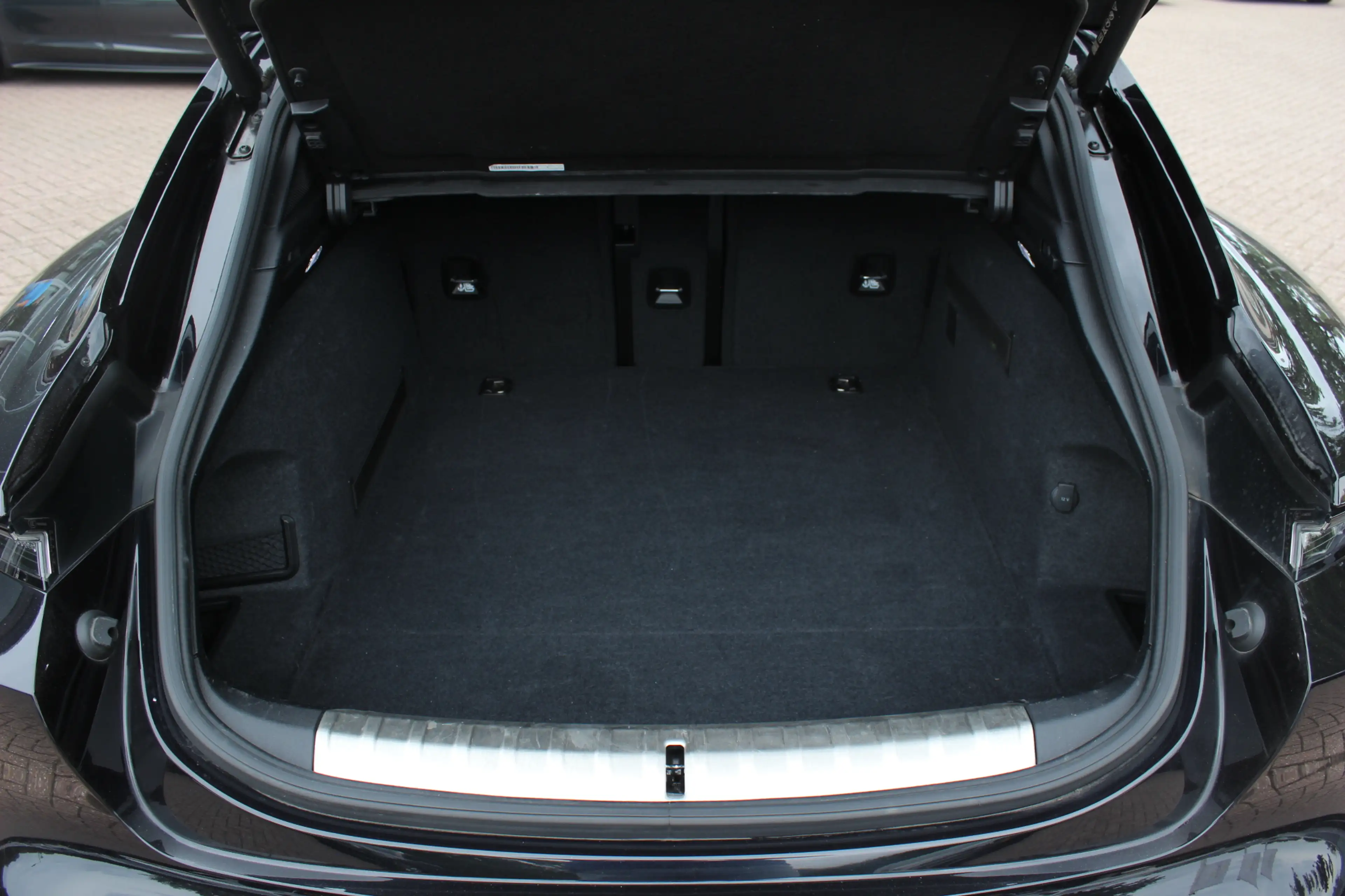 Porsche Taycan Cross Turismo Turbo S 93 kWh / SoH 90,9% / Panoram — photo 16