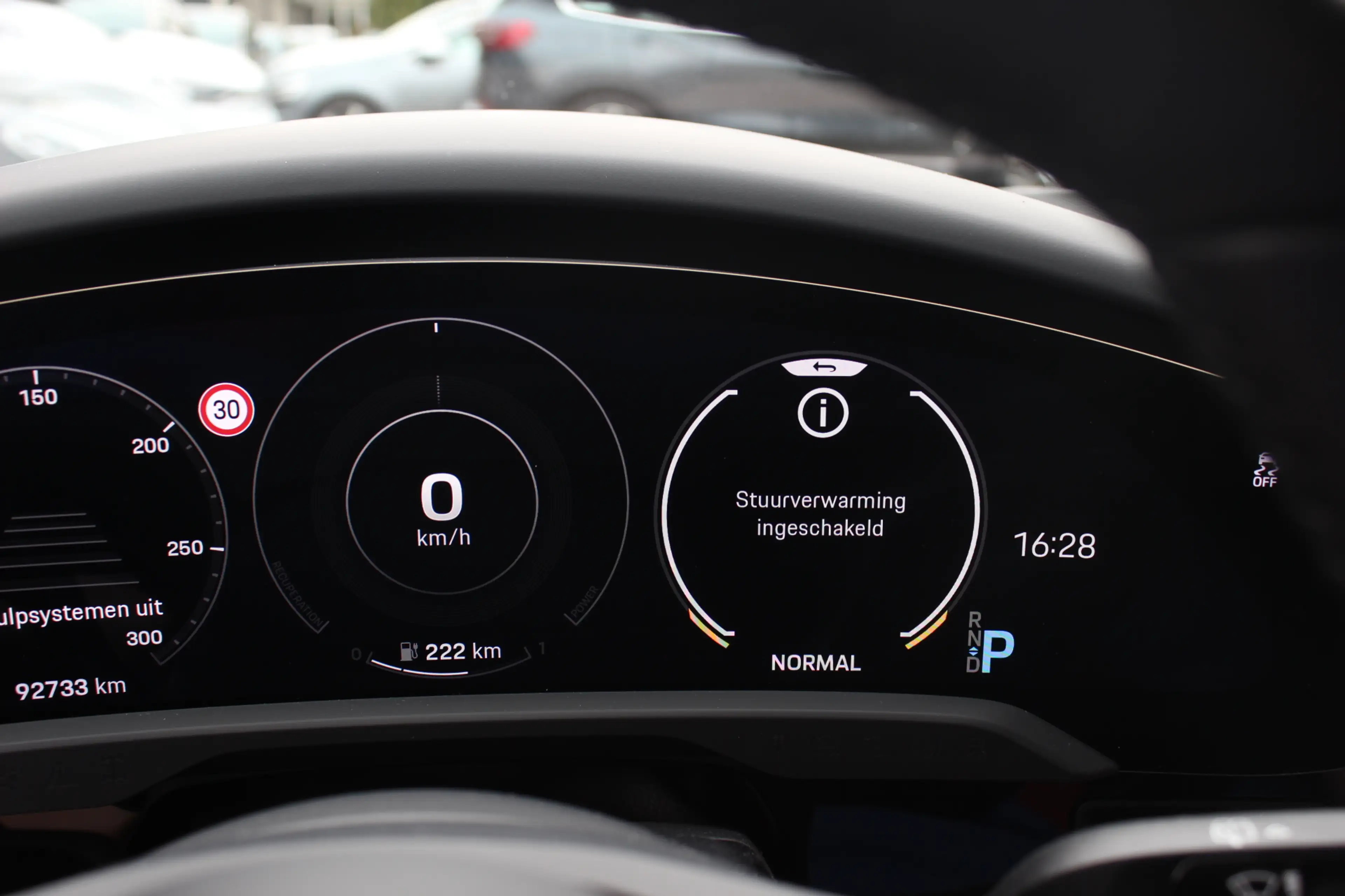 Porsche Taycan Cross Turismo Turbo S 93 kWh / SoH 90,9% / Panoram — photo 32