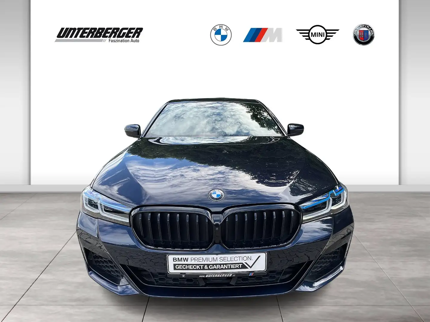 BMW 550 M550i xDrive Limousine Laserlicht-Standheizung-Gla Czarny - 2