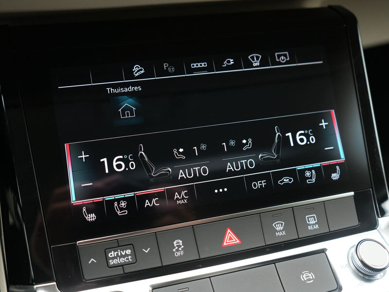 Audi Q8 e-tron 55 quattro S Line 114 kWh 408pk Dealer O.H | Trekh — photo 21