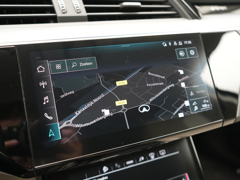 Audi Q8 e-tron 55 quattro S Line 114 kWh 408pk Dealer O.H | Trekh — photo 33