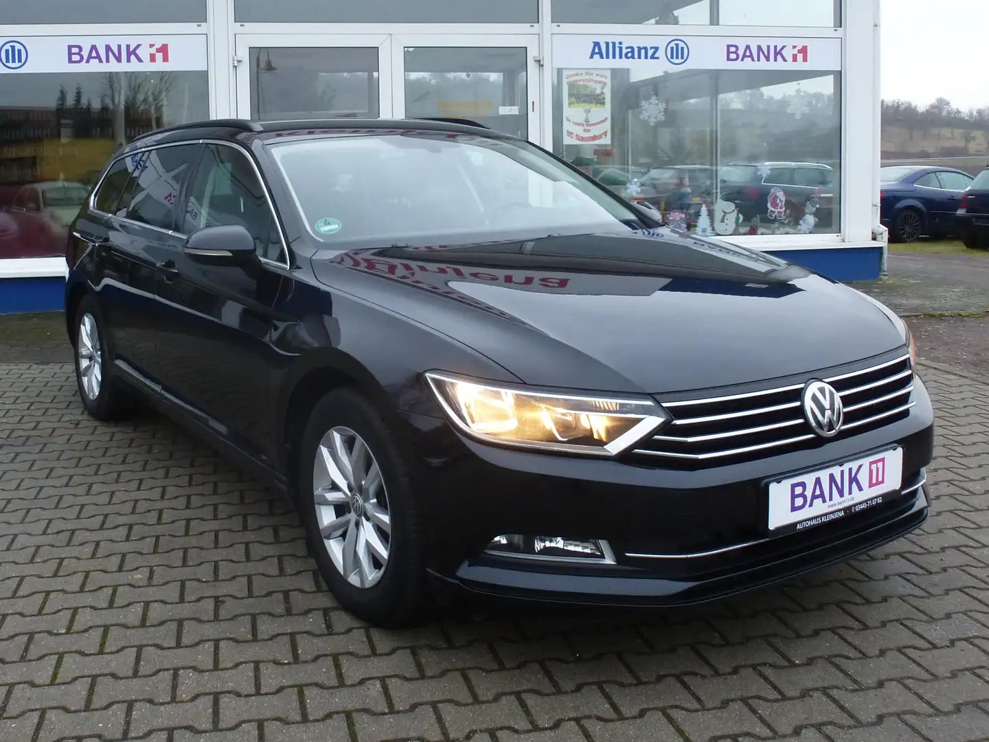 Volkswagen Passat Variant Start-Stopp/Navi/Klimaautomatik/Scheckeftgepflegt Noir - 1