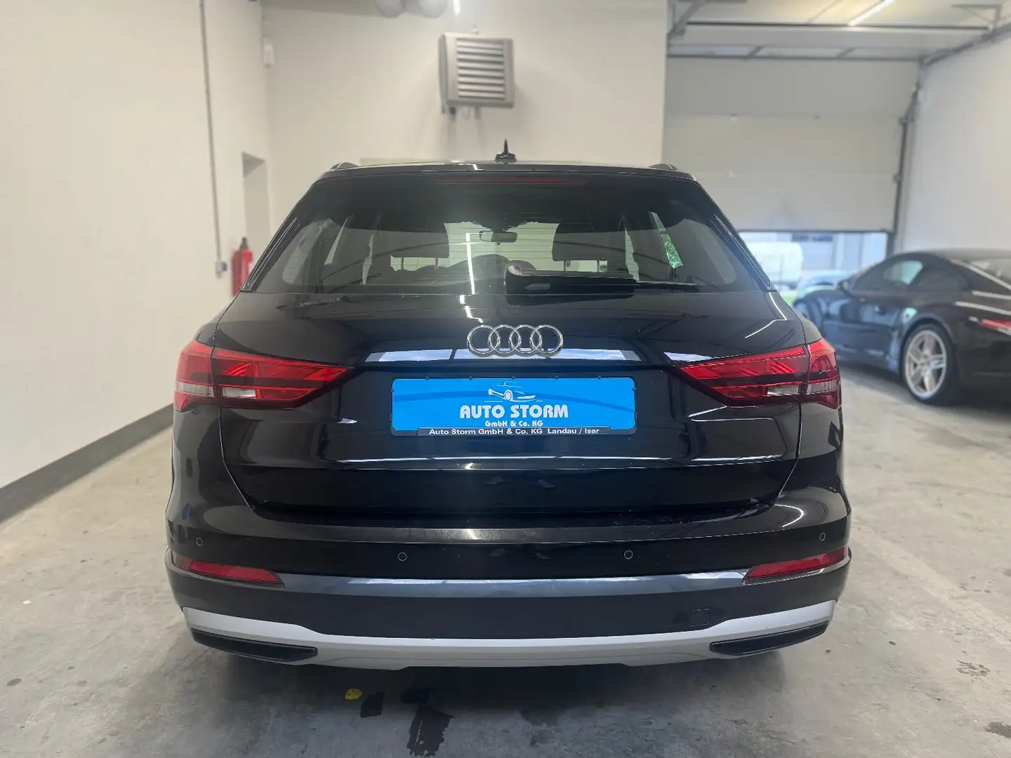 Audi Q3 35 2.0 TDI S line advanced*LED*ACC*SHZ*AHK ACC+AHK Schwarz - 2